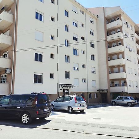 Apartman Vukota 2 Pirot Exterior photo